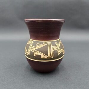 Vintage Studio Pottery Sgraffito Geometric Mini Bud Vase Brown 3.75in